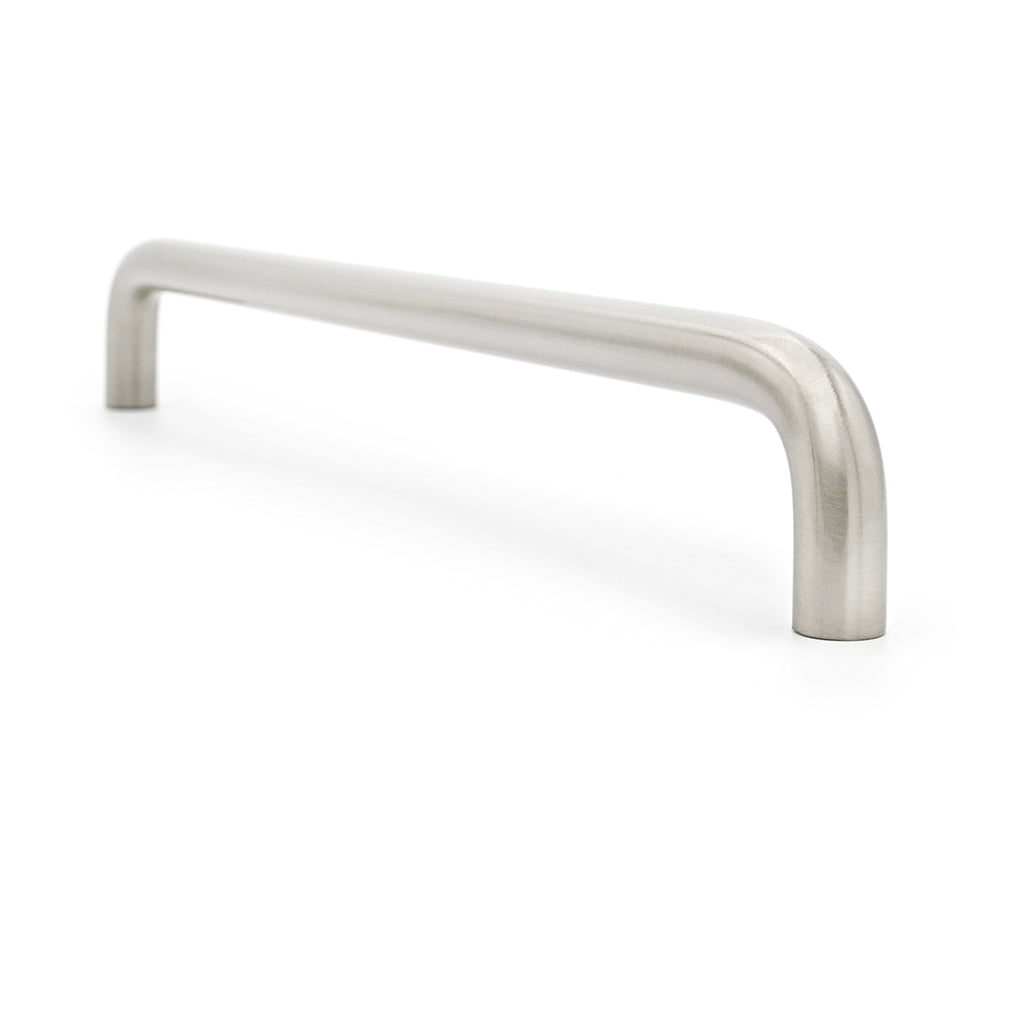 Metallic cabinet handle