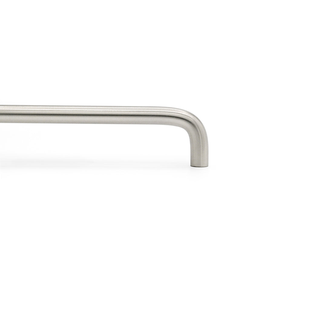 Metallic handle
