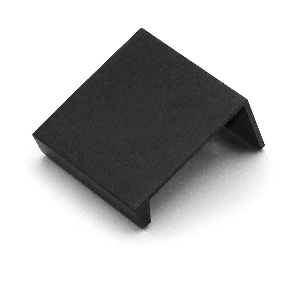 Elanora Cabinet Lip Pull