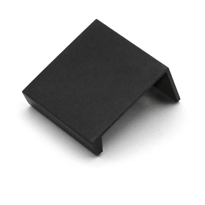 Elanora Cabinet Lip Pull