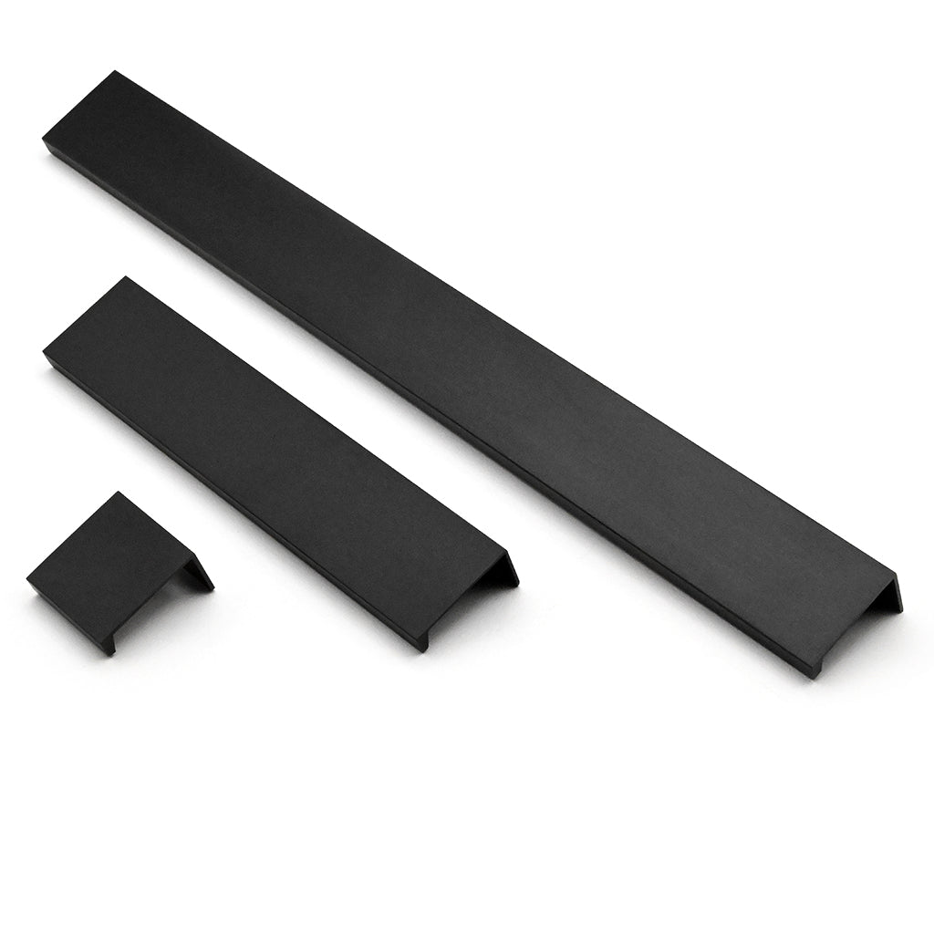 Elanora Cabinet Lip Pull