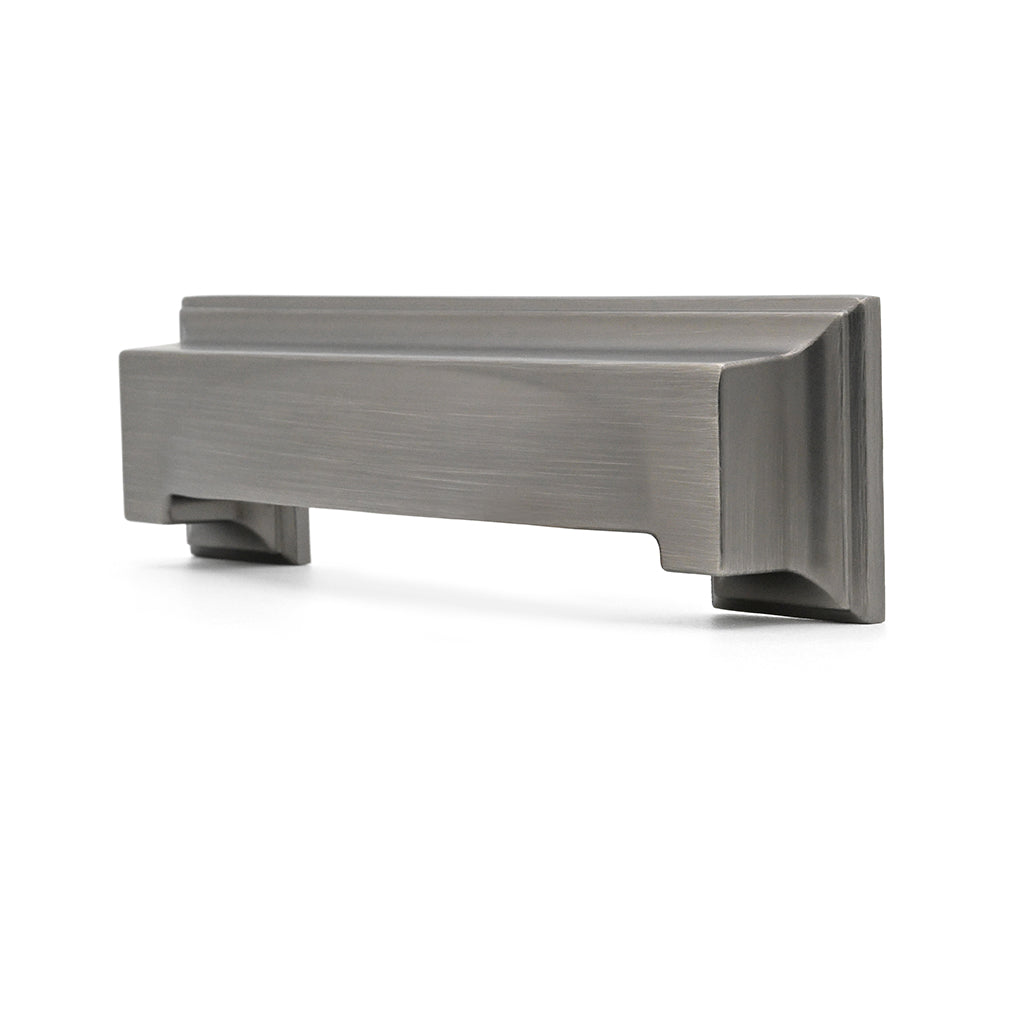 Herston Cabinet Cup Pull